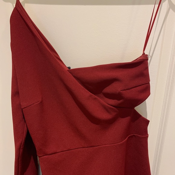 NWT Dynamite one sleeve dress - Picture 5 of 8